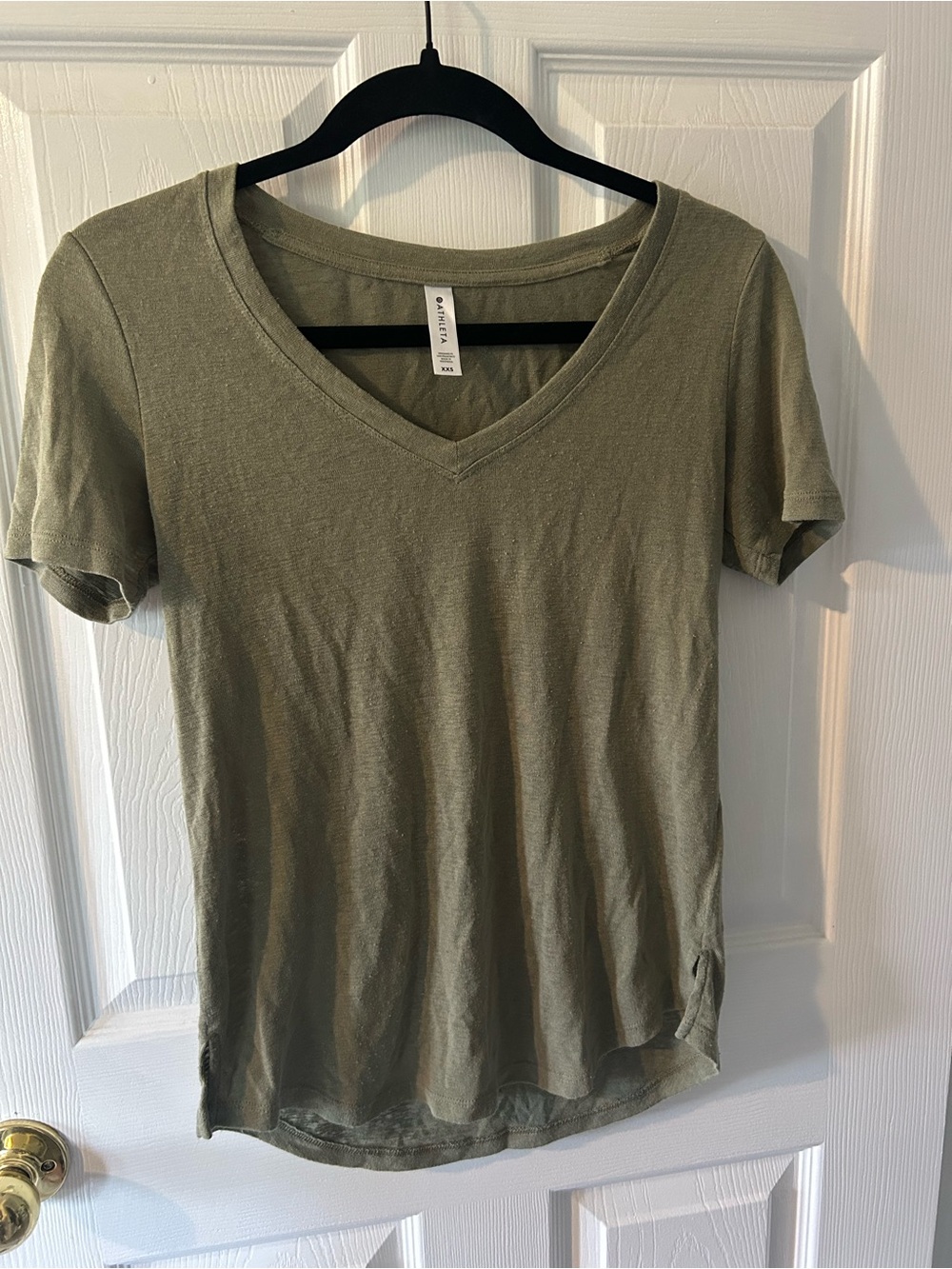 Athleta Olive V‑Neck Short Sleeve Tee - Picture 4 of 8
